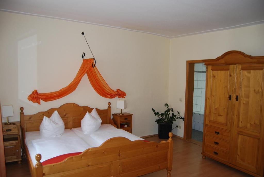 Landhotel St. Gereon Nackenheim Стая снимка
