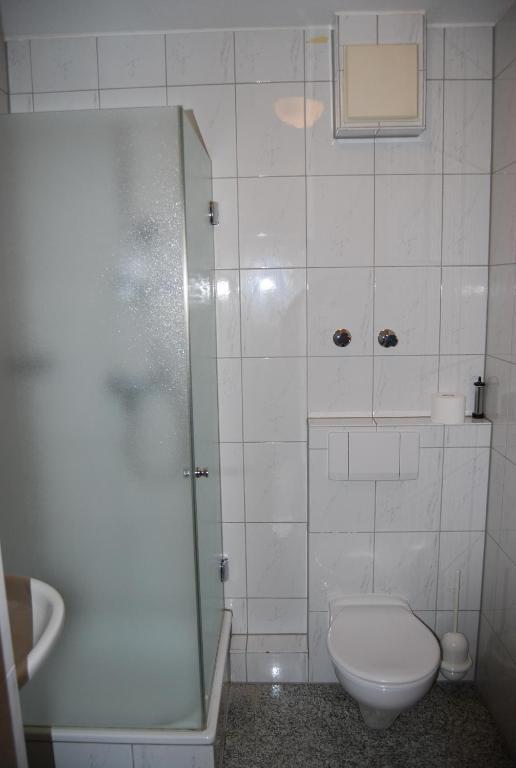 Landhotel St. Gereon Nackenheim Стая снимка
