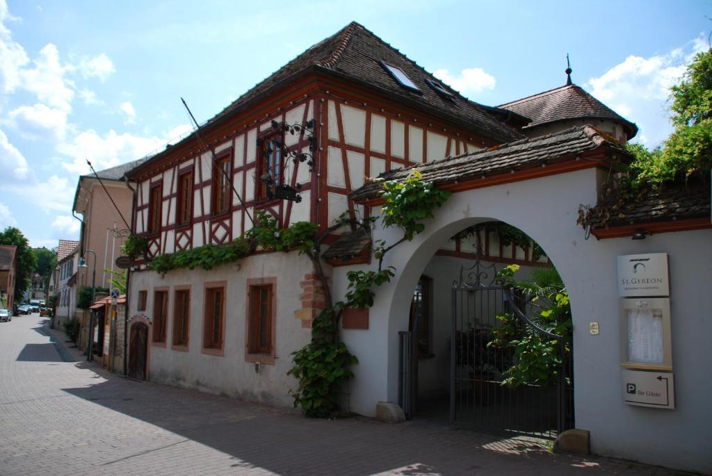 Landhotel St. Gereon Nackenheim Екстериор снимка